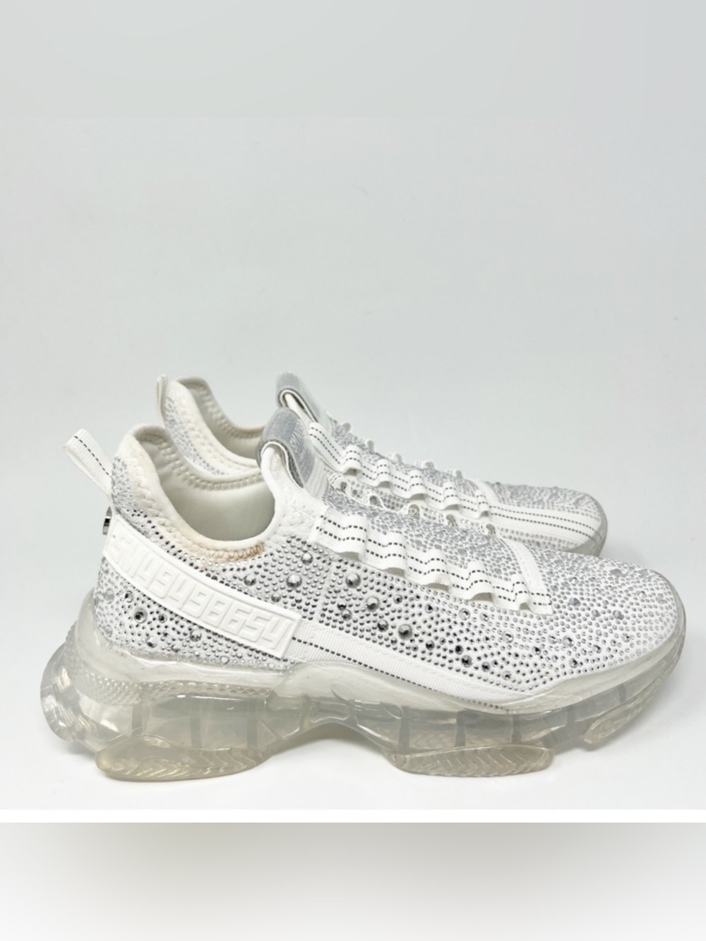 Steve Madden. Maxima Sneakers
Size 9.5